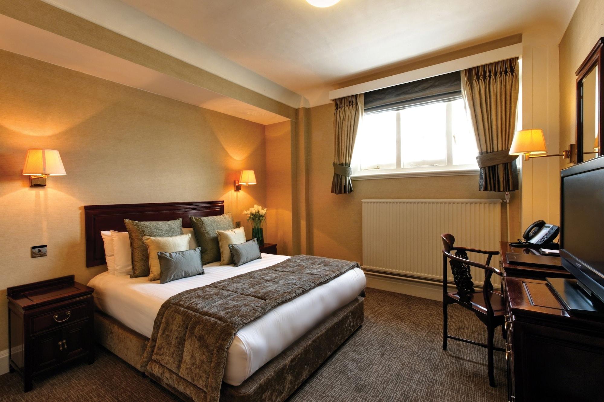 Gem Strathmore Hotel Лондон Екстер'єр фото
